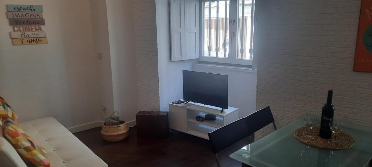 Apartamento Lud - Santos Apartment ลิสบอน ห้อง รูปภาพ